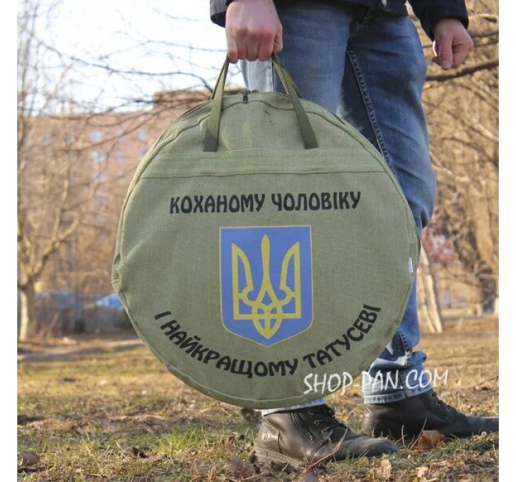 Написи та малюнки на брезентових чохлах
